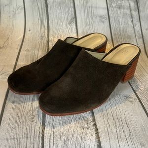Nisolo suede heeled mule - size 8